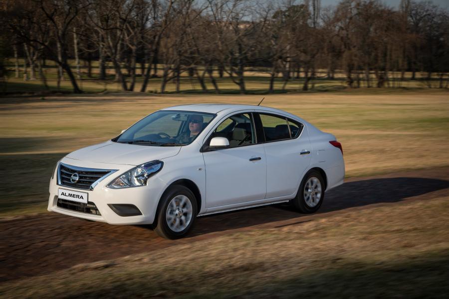  Nissan Almera (N17) 2014 года  (ZA) (фото 7 из 25)